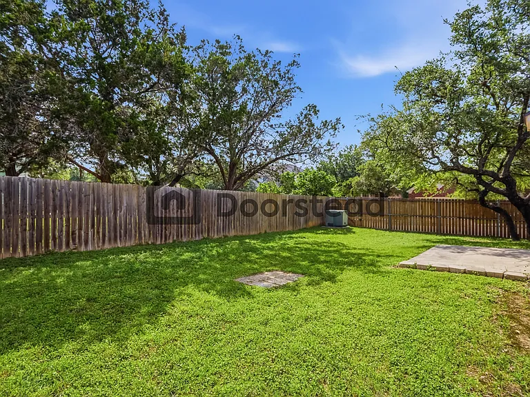 4802 James Gaines — Photo 5
