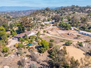 27253 Mountain Meadow Rd, Escondido, CA 92026
