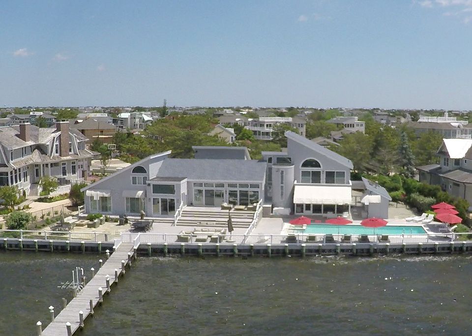 73 Bayview Avenue, Loveladies, NJ 08008 | Zillow