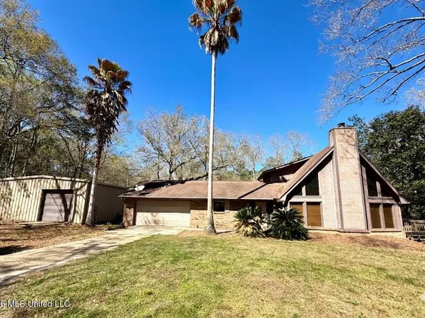 2200 Summerlin Bayou Rd, Vancleave, MS 39565