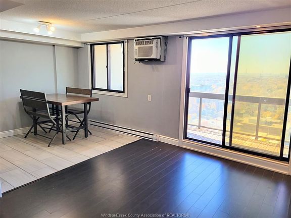 4th image of 150 Park St W #2613