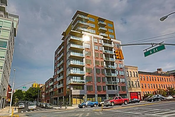 Rented by Urban Realty NYC | media 19