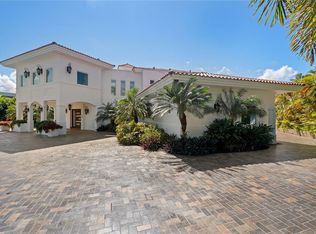 14 Golf View Dr, Dorado, PR 00646