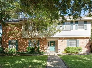 2 Bunker Hl, Richardson, TX 75080