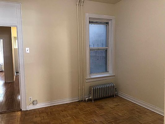 2nd image of 1800 Saint Johns Pl #1