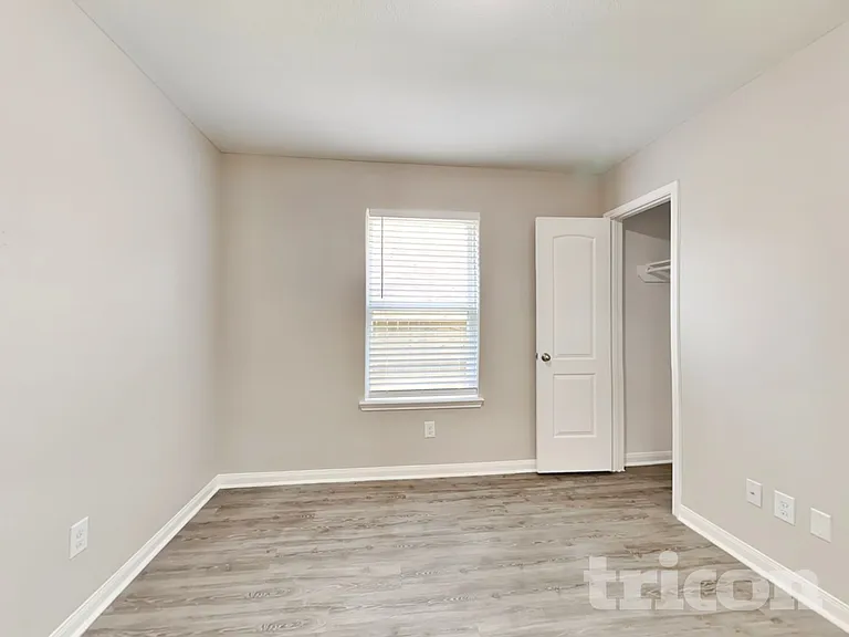329 Shoshone Ridge Dr — Photo 14