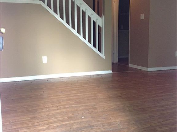 2nd image of 3072 Destin Cir #3072