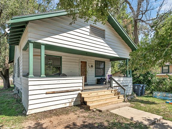 2nd image of 610 W Olive Ave