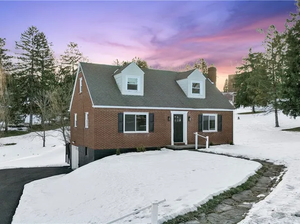 1780 Arona Rd, Irwin, PA 15642