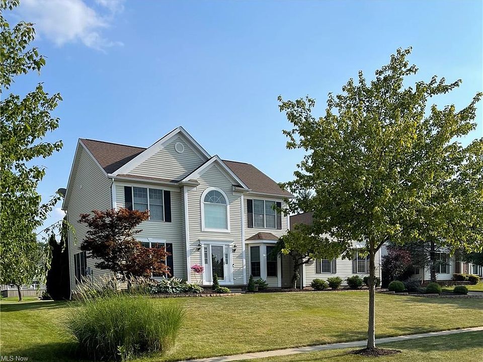 1st image of 170 Kingston Dr