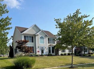 170 Kingston Dr, Aurora, OH 44202