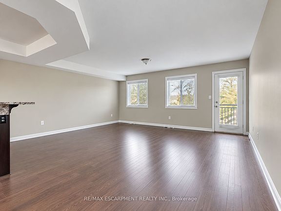 3rd image of 164 Morgan Ave