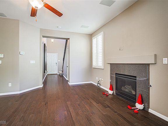 3rd image of 10976 Toscano Gardens St