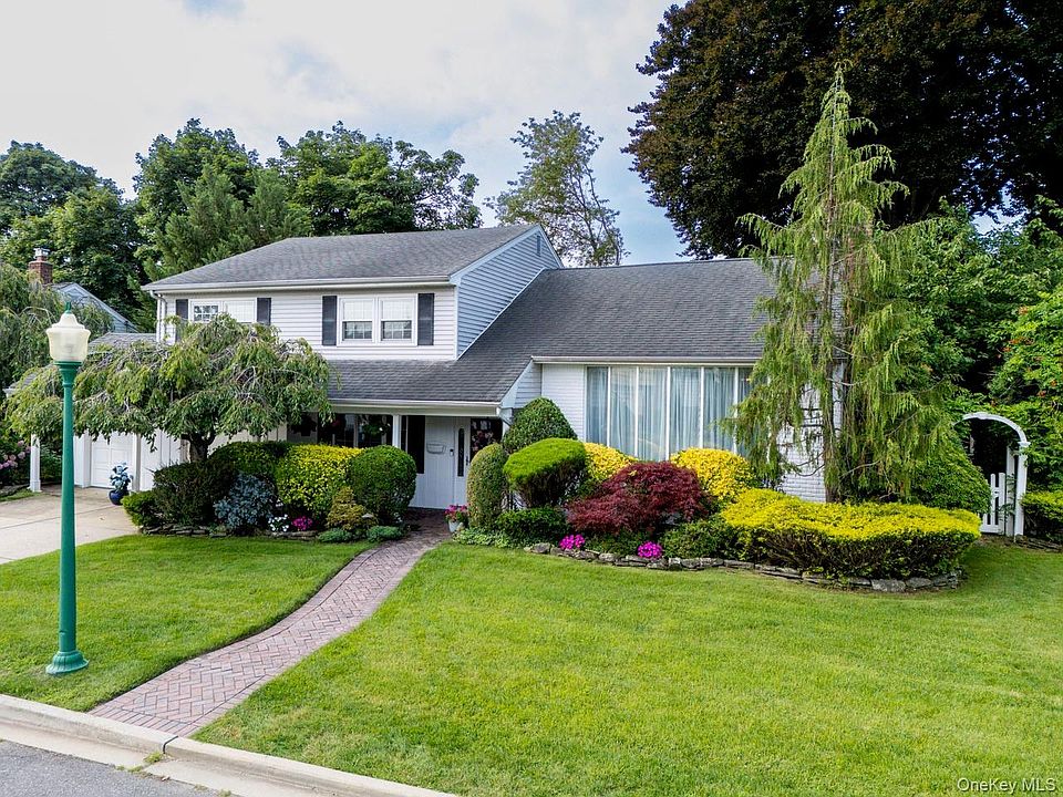 1st image of 6 Huber Court