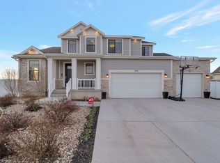 1413 N Arcadia Dr, Saratoga Springs, UT 84045