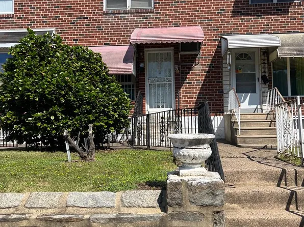 6729 Harley St, Philadelphia, PA 19142