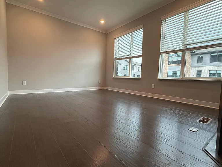 Flex Room/Office space on First floor