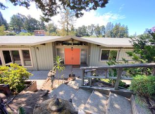 6040 Chelton Dr, Oakland, CA 94611