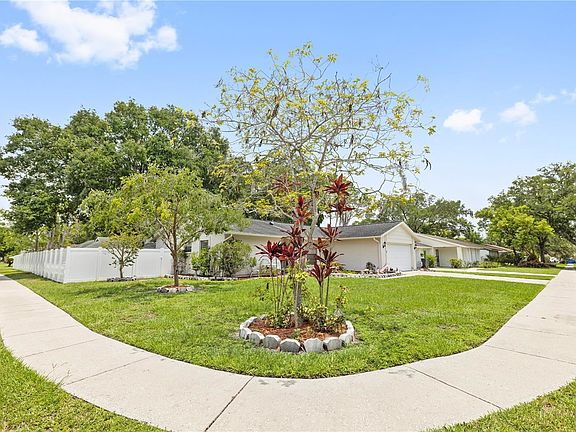 4th image of 14921R Gentilly Pl