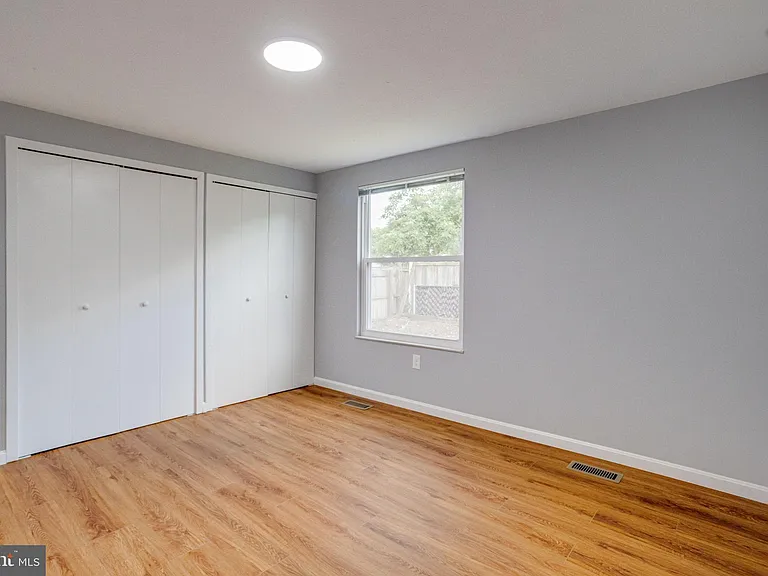 1359 Raleigh Dr — Photo 20