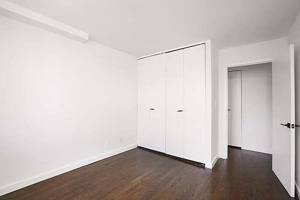Rented by Keller Williams NYC | media 8