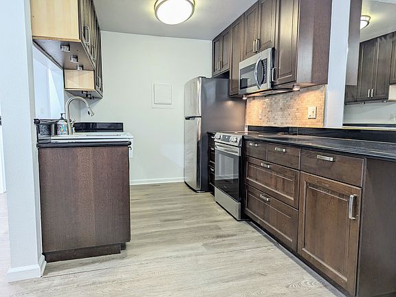 4th image of 1345 Cabrillo Park Dr APT C9