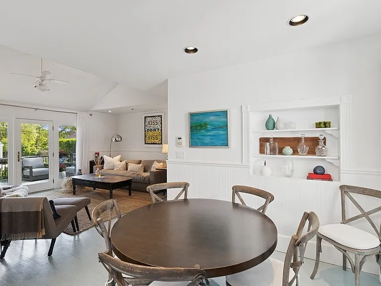 7 Squaw Rd — Photo 9