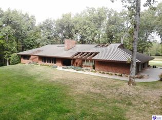 4246 Rineyville Rd, Elizabethtown, KY 42701