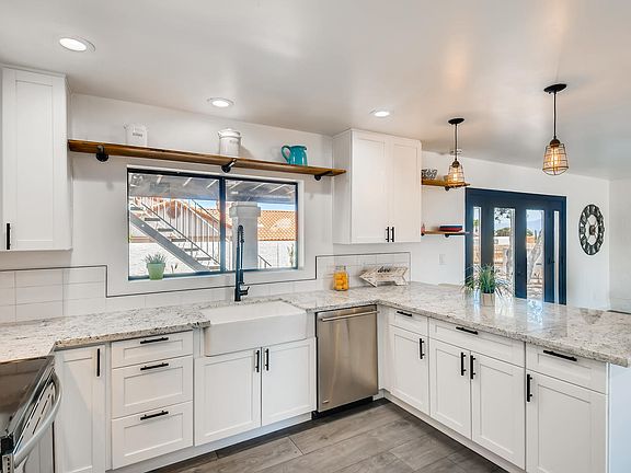 4th image of 15844 E Burro Dr