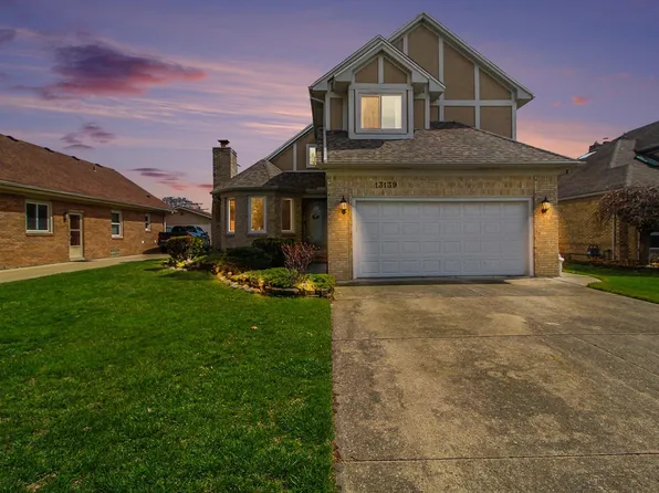 13139 Mulberry St, Southgate, MI 48195