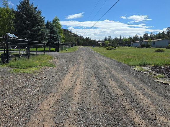 4th image of 1896 Bigler Ln