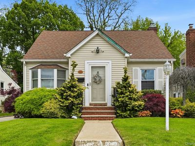 257 Jefferson Street, Franklin Square, NY, 11010