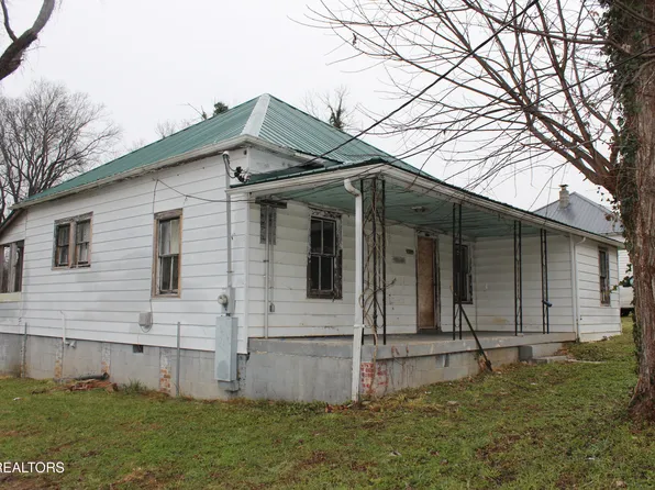 9329 Tipple Ln, Mascot, TN 37806