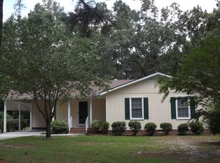 12480 Pineview Dr, Laurinburg, NC 28352