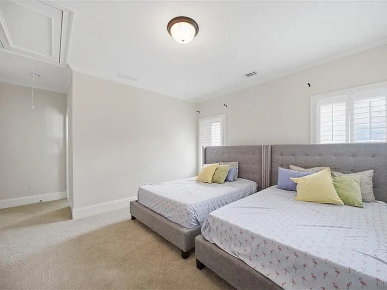 5869 Chickasaw Ln — Photo 44