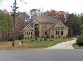 3200 Mossy Ridge Dr, Raleigh, NC 27613