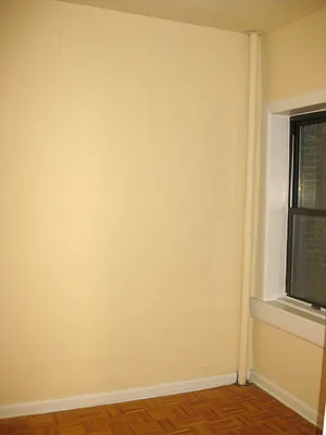 Rented by R New York | media 2