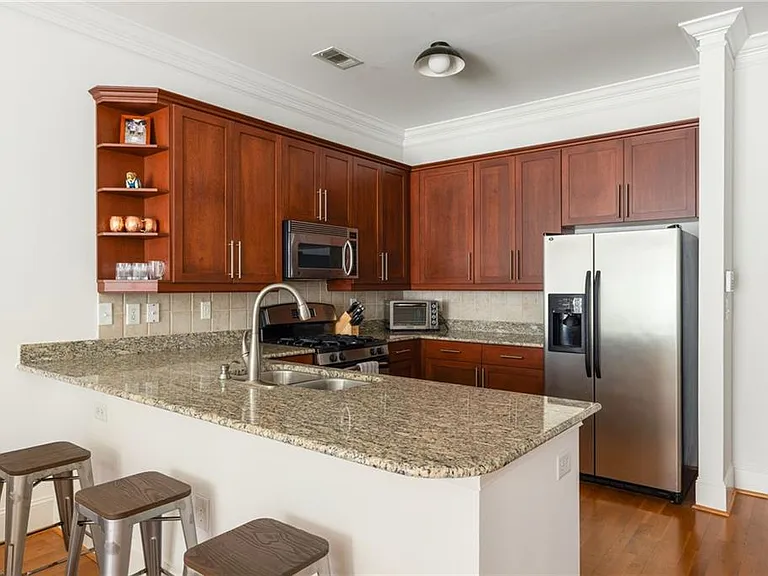 1055 Piedmont Ave NE #211 — Photo 13