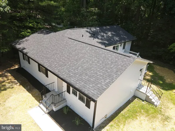 5008 Deerfield Rd, Ruther Glen, VA 22546