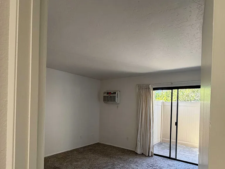 5545 Kiowa Dr #1 — Photo 7