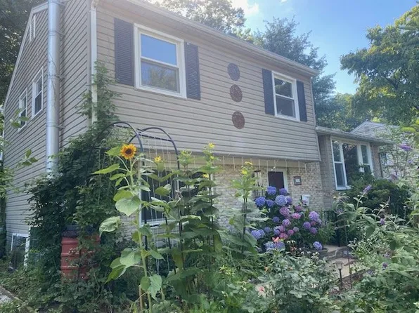 1219 Van Buren Dr, Annapolis, MD 21403