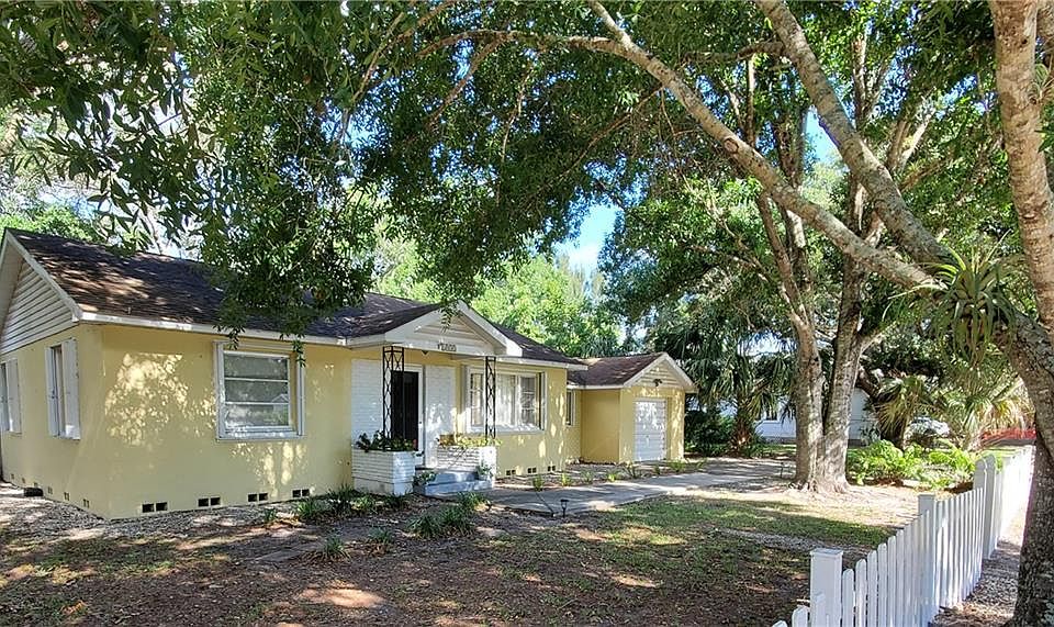 1st image of 1933 26th Ave