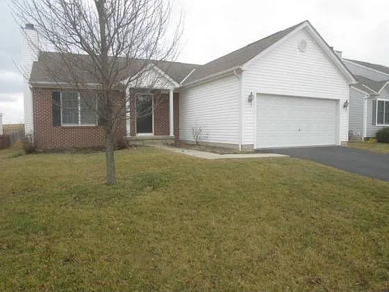 1177 Valley Dr photo 1