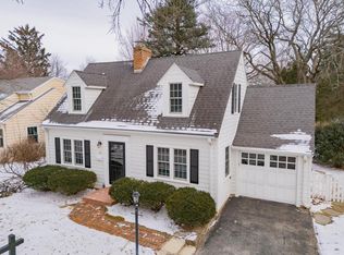 329 S Owen Dr, Madison, WI 53705