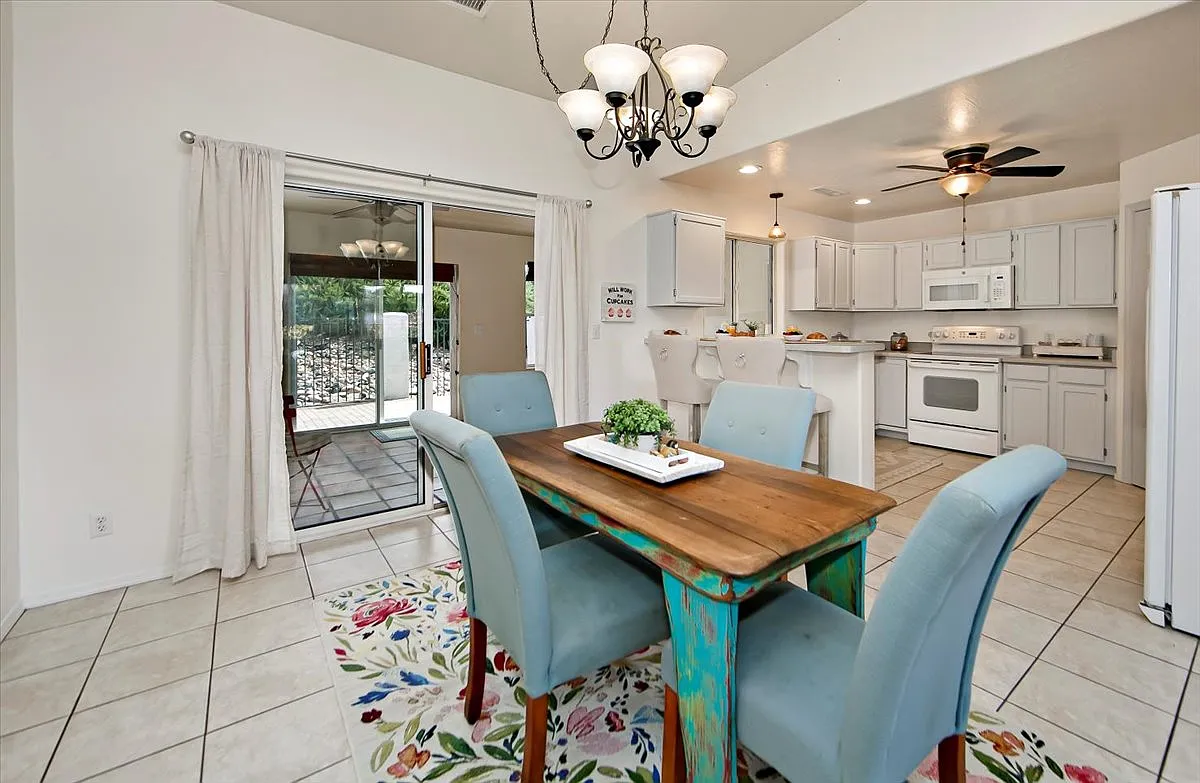 9540 East Whipsaw Lane - 1 — Photo 4