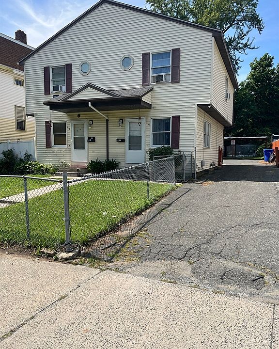 1st image of 17-19 Webster St