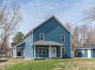 6610 Capella Ln, Louisville, KY 40258