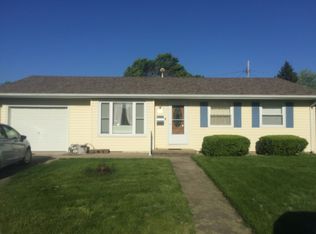 954 Rudy Ave, Mattoon, IL 61938