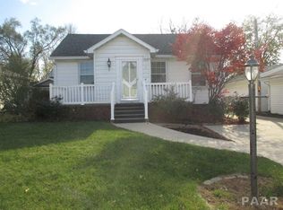 7 Starcevich Ct, Pekin, IL 61554