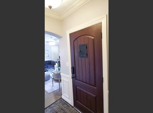 5641 W Henderson St, Chicago, IL 60634